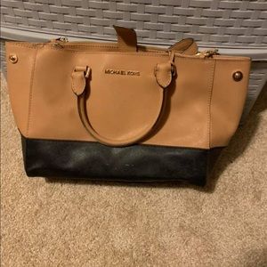 Michael Kors purse for sale!